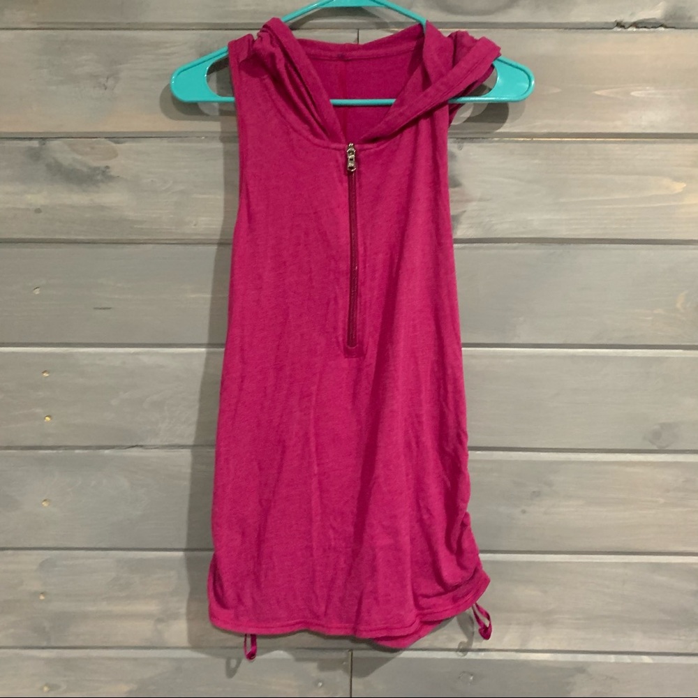 UnderArmour Zip Hoodie Tank